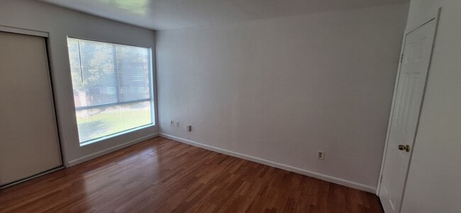 Building Photo - Price reduced! 3-Bedroom Condo in Pinon Sp...
