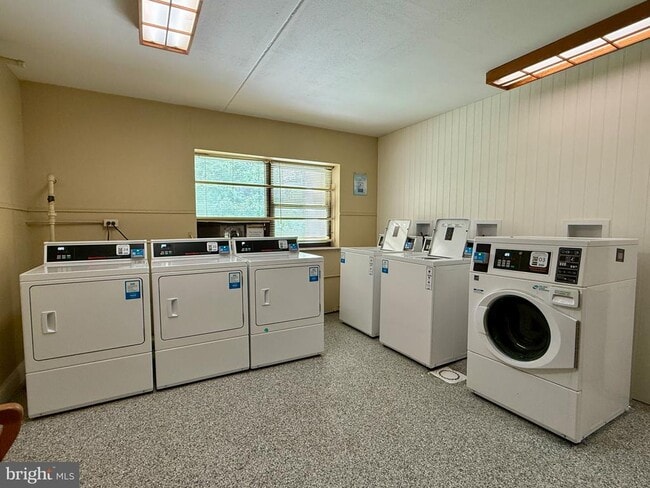 Building Photo - 84 Welsh Tract Rd