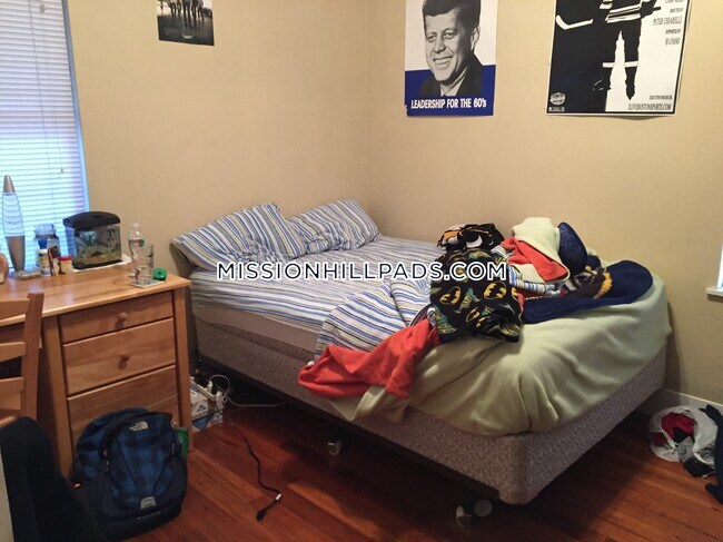 Building Photo - 34 Darling St