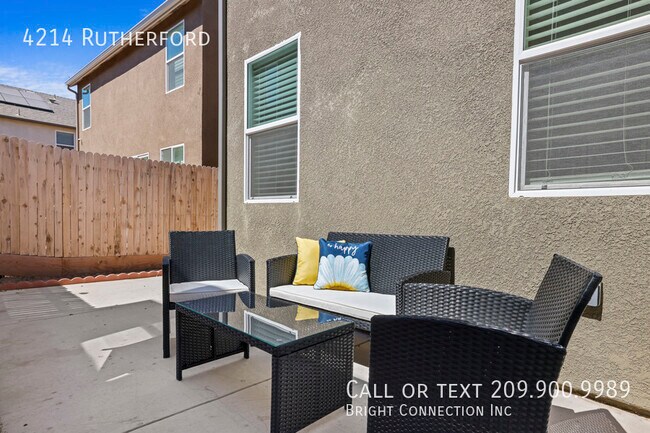 Building Photo - 4214 Rutherford Ave