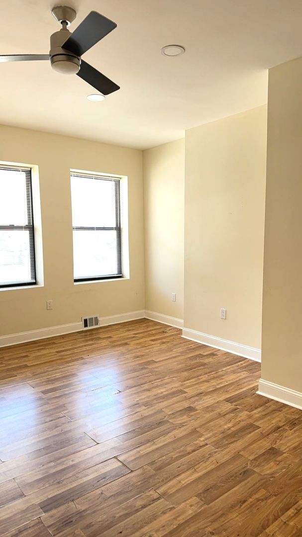 Building Photo - 451 W Bringhurst St