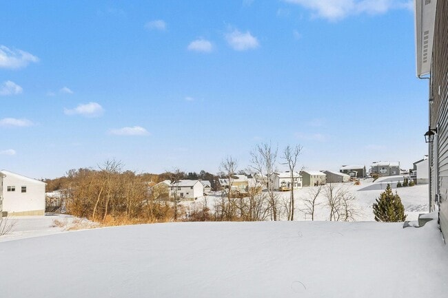 Building Photo - 2116 Penny Ln