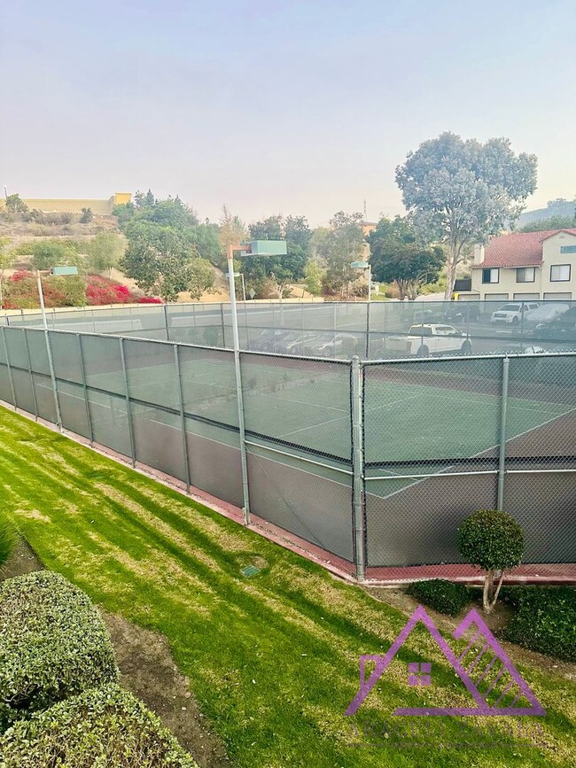 Building Photo - For rent I! Beautiful  2 Bed, 2 Bath Condo-Complex at La Costa