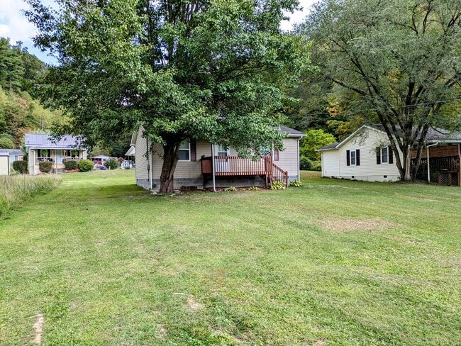 Building Photo - 34 Blackstone Ln
