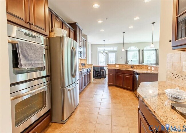 Building Photo - 411 Siena Ln