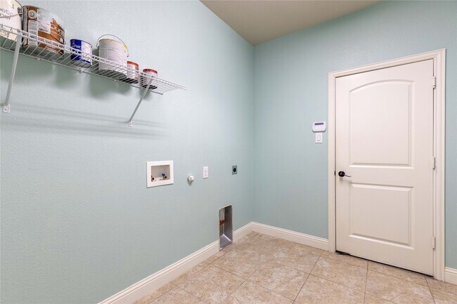 Building Photo - 3312 Blue Jay Ln