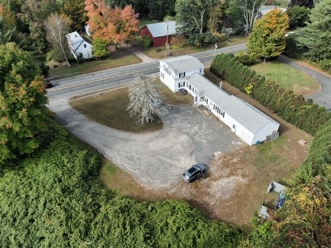 Building Photo - 310 Belchertown Rd