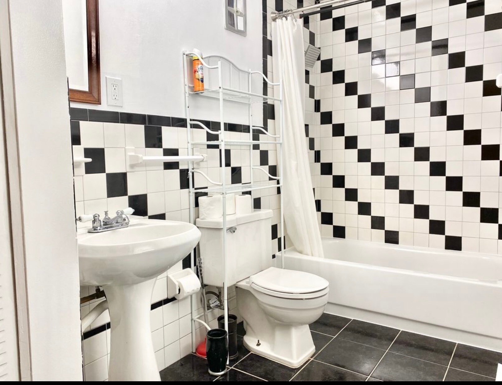 Bathroom at the end of the hallway - 2108 Phillips Rd