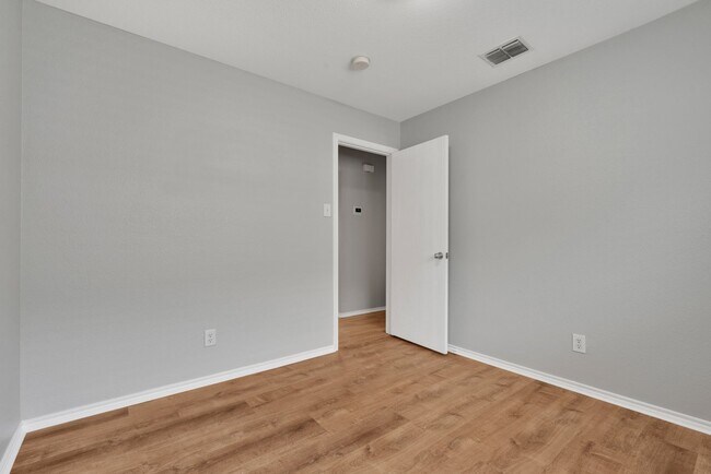 Building Photo - Charming 3 Bedroom Home in Bulverde Village – Prime Location!