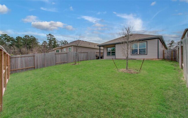 Building Photo - 14810 Archer Ct