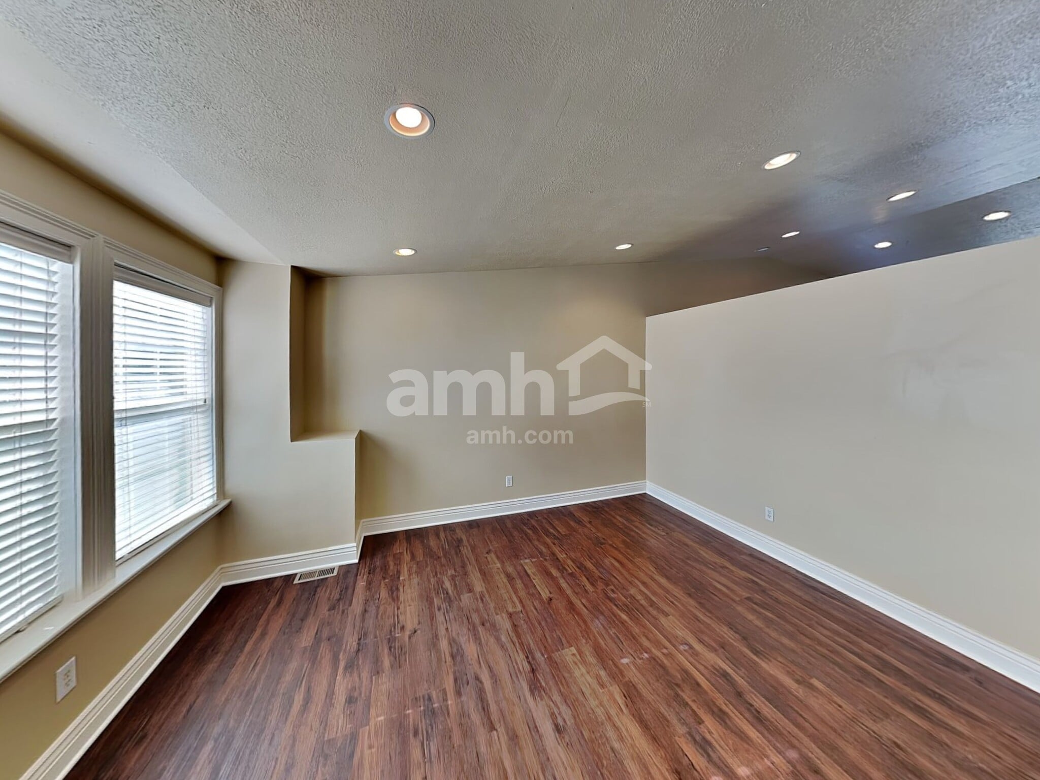 Building Photo - 1283 N 2525 W