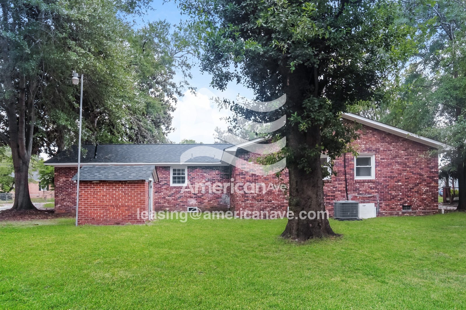 Building Photo - 1541 Beckham St