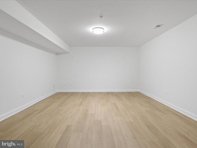 Building Photo - 3507 16th St S