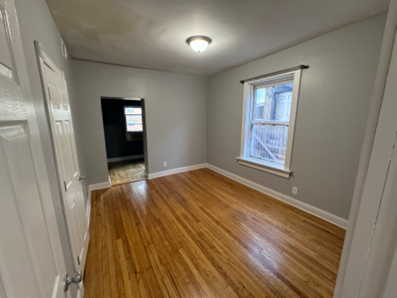 Building Photo - 7436 S Colfax Ave