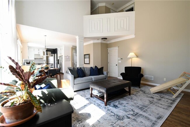 Building Photo - 460 Summer Breeze Terrace