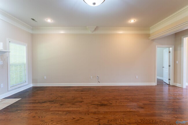 Building Photo - 112 Blanca Dr