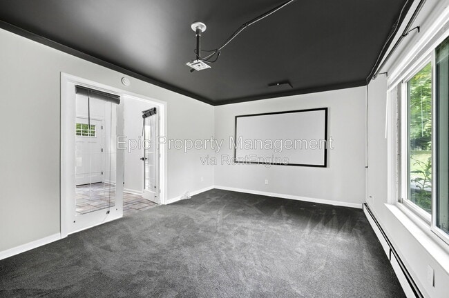 Building Photo - 3185 Shimmons Rd