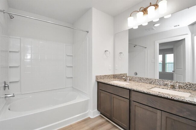 Building Photo - 20519 Prairie Cypress Dr