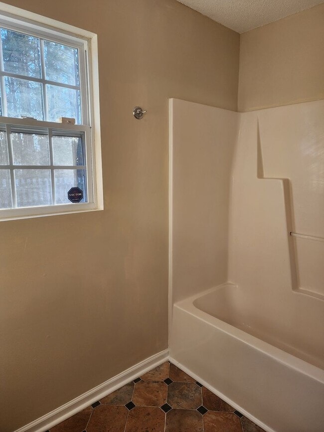 Building Photo - 1306 Bob Braswell Ct