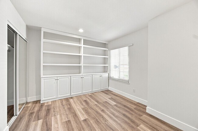 Building Photo - 17006 Countrypark Ln