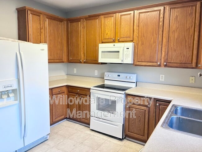 Building Photo - 954 Shining Wire Way