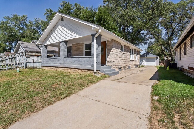 Building Photo - Now Available! West Side Two Bedroom Home ...