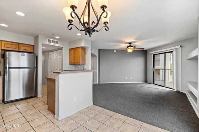 Building Photo - 16631 E El Lago Blvd