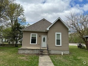 Building Photo - Coming Soon!! 2 BEDROOM, OFFICE SPACE, LAU...