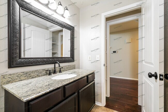 Building Photo - 4517 Dove Tree Ln