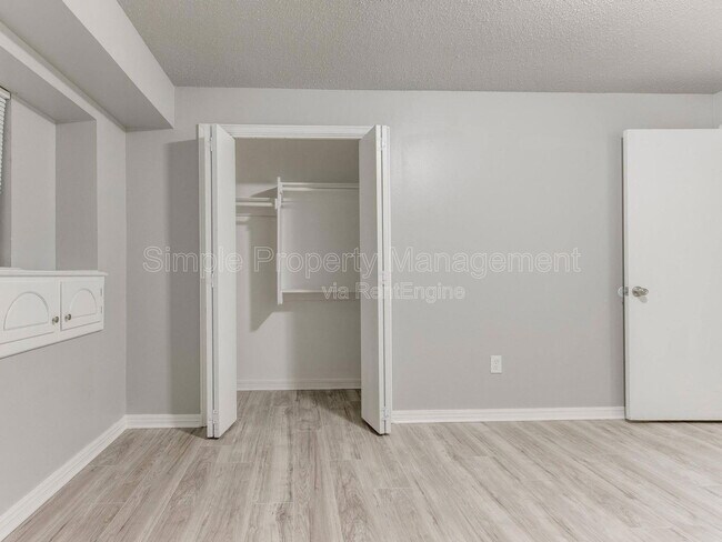 Building Photo - 1409 SW 81st St