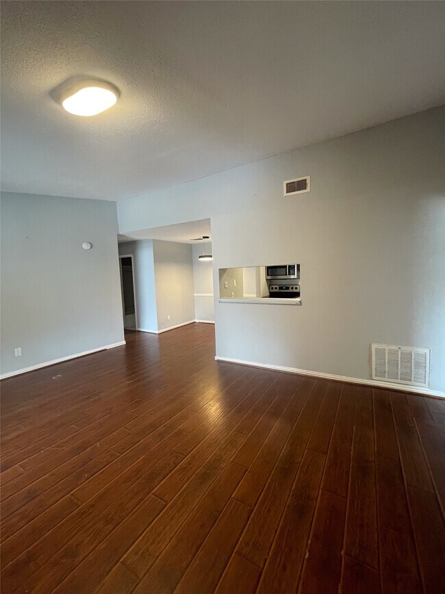 Building Photo - 12607 Ashford Meadow Dr