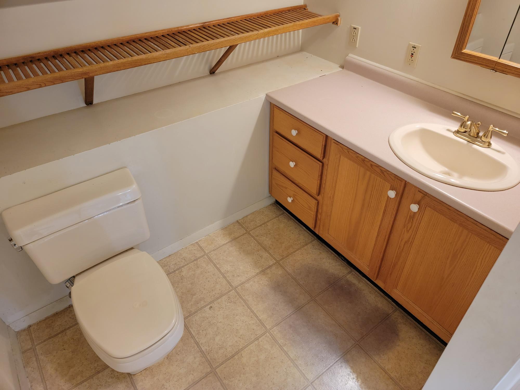 Building Photo - 1029 Quentin Rd