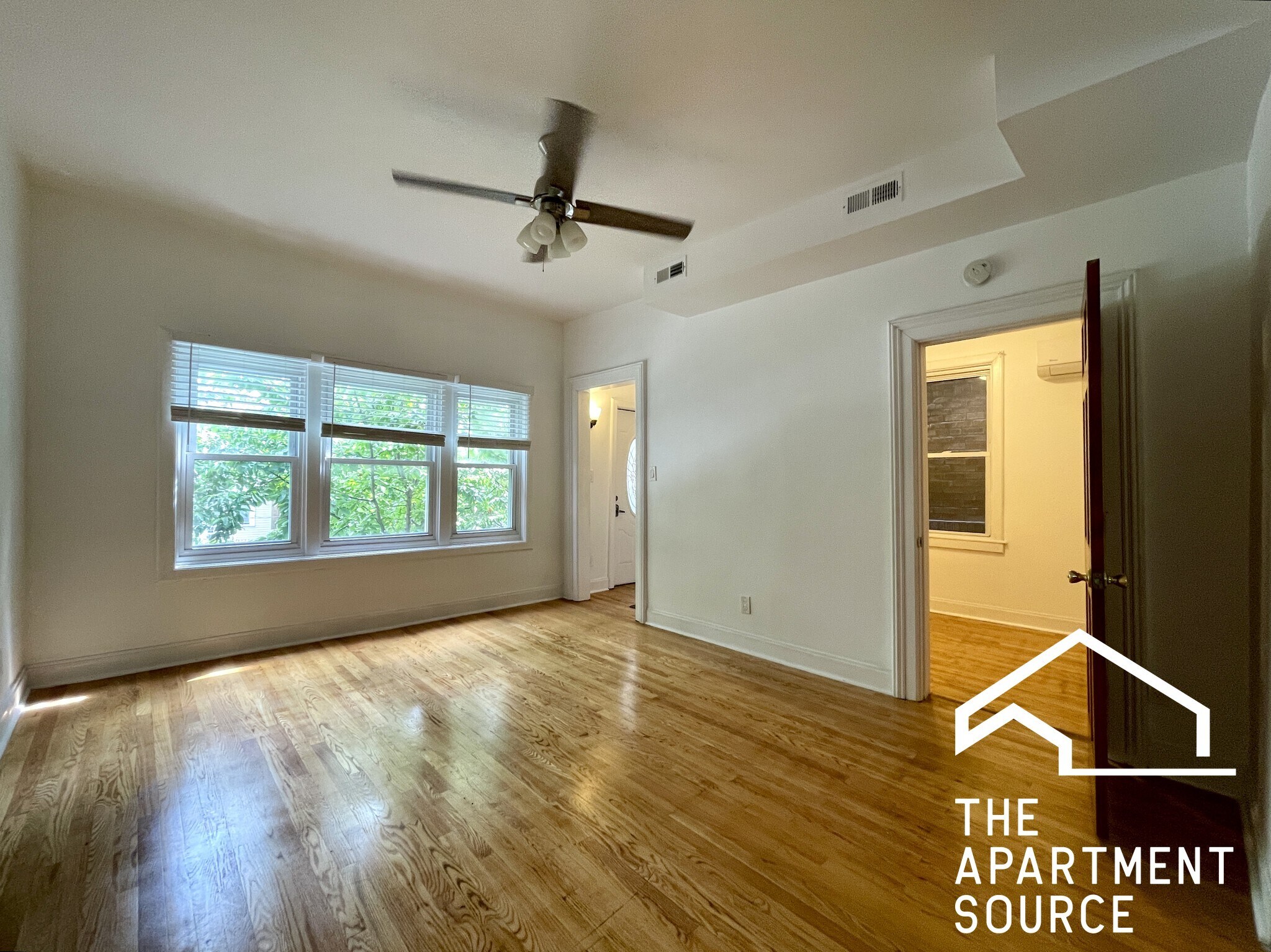 Building Photo - 2638 W Belden Ave