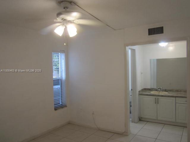 Building Photo - 1525 NW 19th Terrace