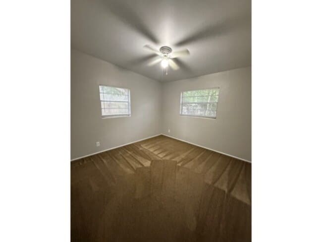 Building Photo - 3 Bedroom with Garage, Screen Porch, and Central AC-Lake Mary Schools!
