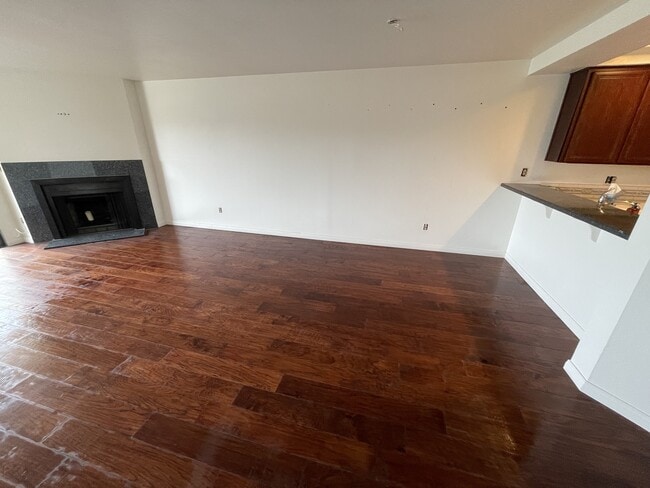 Building Photo - 3098 Rue D’Orleans