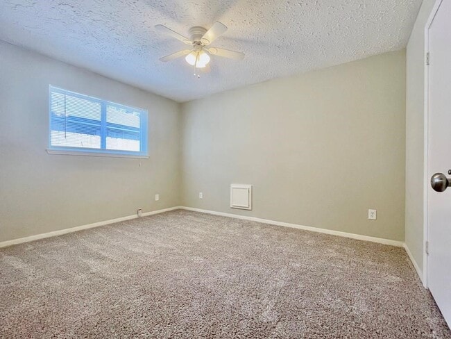 Building Photo - 22526 Carter Moir Ln