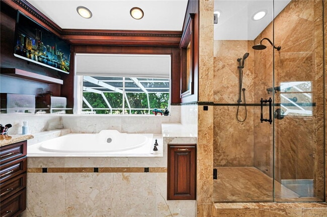 Building Photo - Southwest 111th Terrace, Miami, FL 33176 - 5 BR 3.5 BA single-family home