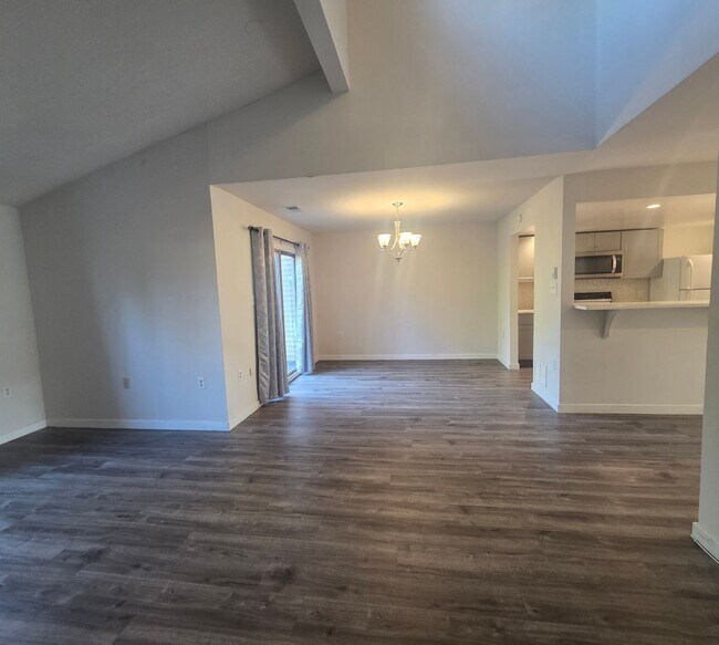 Building Photo - Desirable South Whitehall Township Townhome