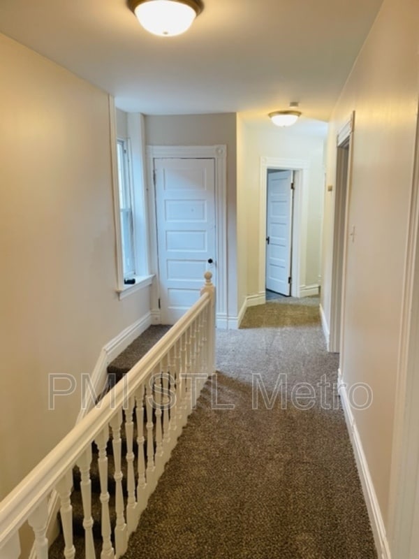 Building Photo - 4037-4039-4039 Enright Ave