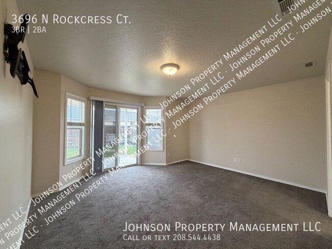 Building Photo - 3696 N Rockcress Ct