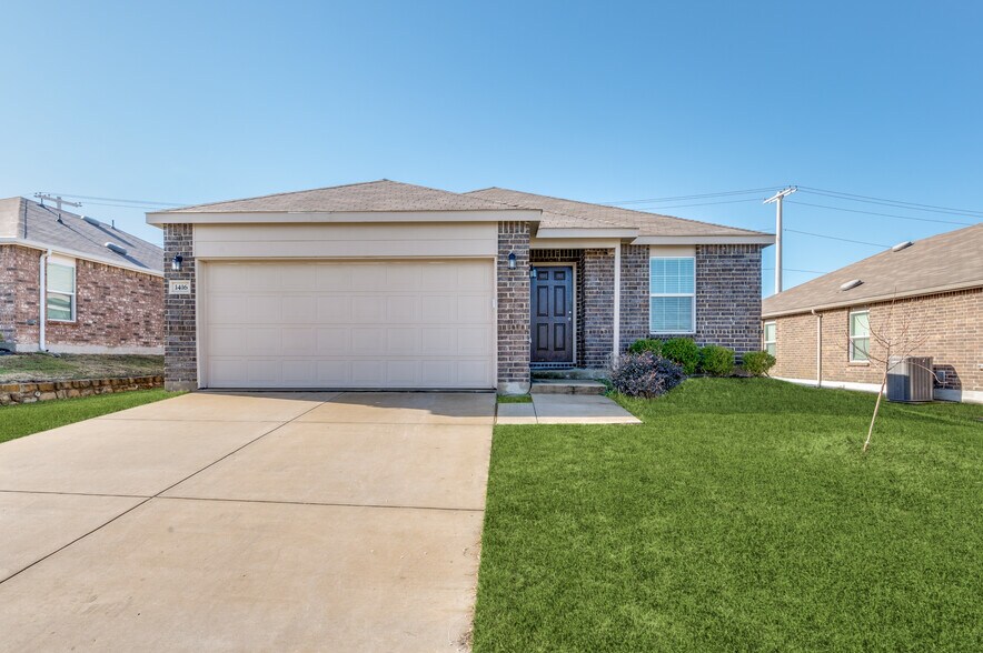 Primary Photo - 1416 Waggoner Dr