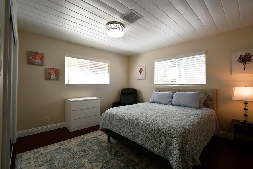 Building Photo - 3514 Pansy Dr