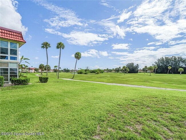 Building Photo - 55 Woodland Dr