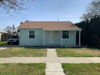 Building Photo - Charming 2-Bedroom, 1-Bath Home in Newman!