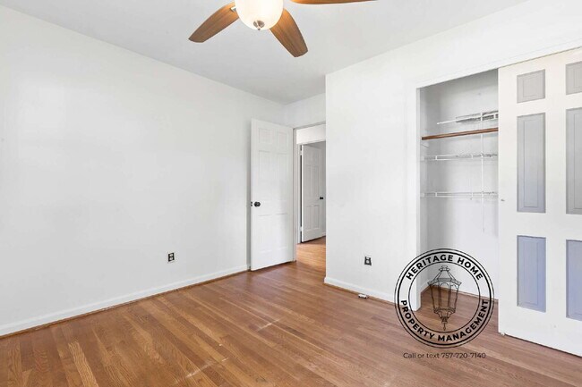 Building Photo - "Charming 3-Bed Oasis with Scenic Views & Modern Touches on Faubus Drive!"