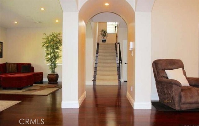 Building Photo - 507 Grove Pl