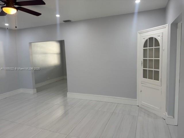 Building Photo - 2233 NE 173rd St