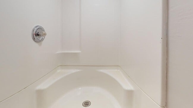 Building Photo - 3505 Meyer Ave