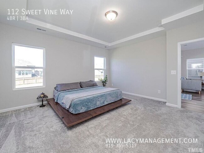 Building Photo - 112 Sweet Vine Wy